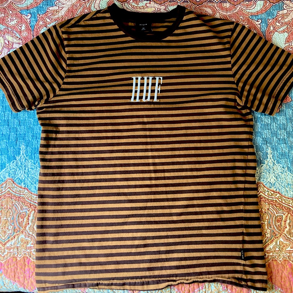 HUF T shirt